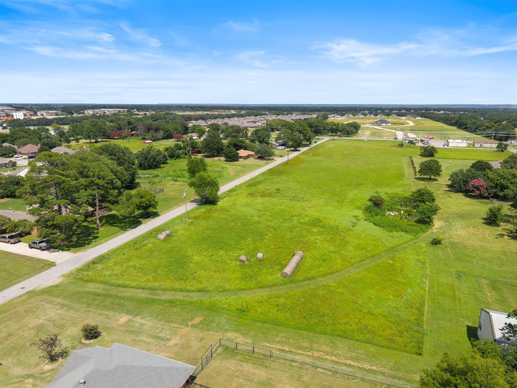 117 Brumley Road Krugerville, TX 76227 - Photo 14 of 20 a view of an ocean view