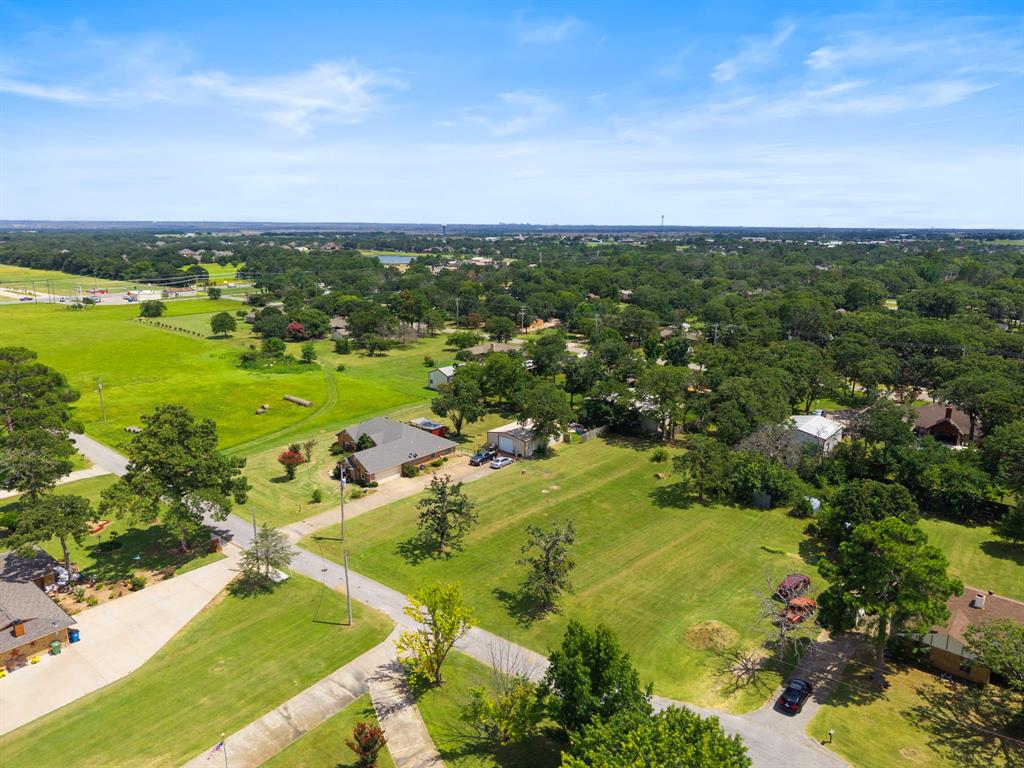 117 Brumley Road Krugerville, TX 76227 - Photo 8 of 20 a view of a city