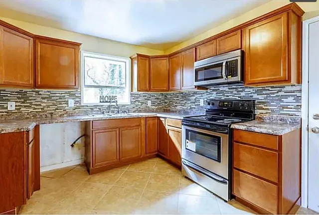 $1,950 | 3405 Elgin Drive, Decatur, GA 30032