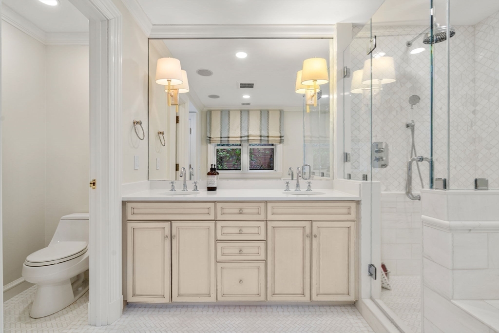 168 Beacon Street, Unit 1 Boston, MA 02116 - Photo 17 of 37