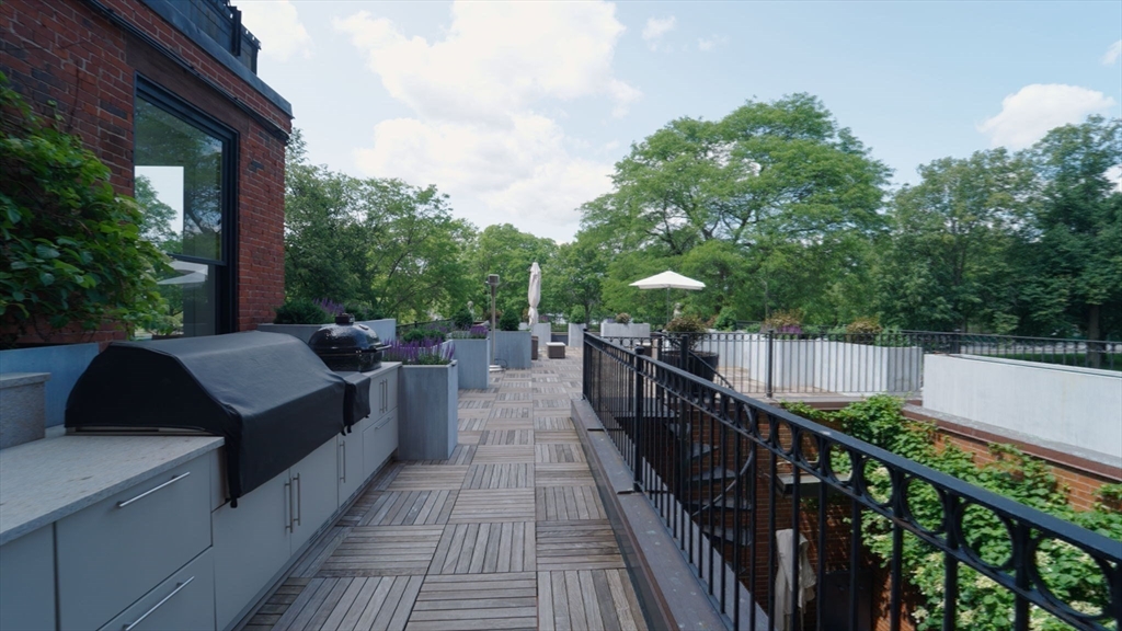 168 Beacon Street, Unit 1 Boston, MA 02116 - Photo 31 of 37