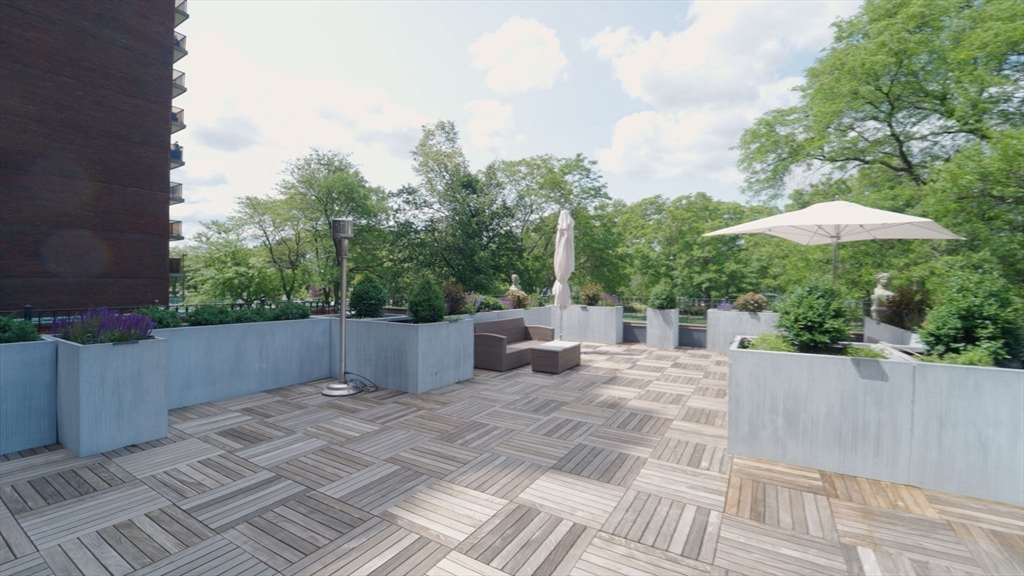 168 Beacon Street, Unit 1 Boston, MA 02116 - Photo 32 of 37