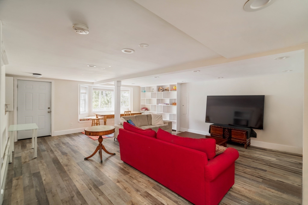119 Ridge Street Arlington, MA 02474 - Photo 28 of 40