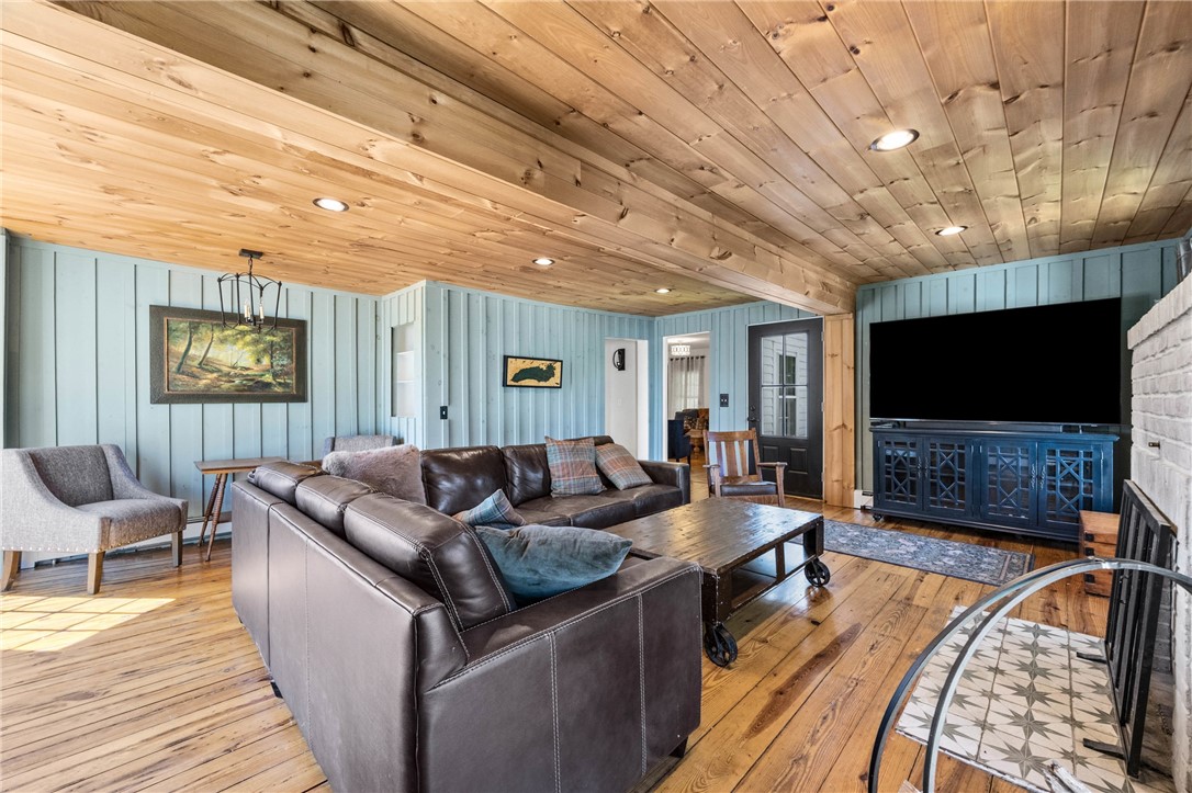 110 Hulburt Road Perinton, NY 14450 - Photo 12 of 47 Gallery Image 12