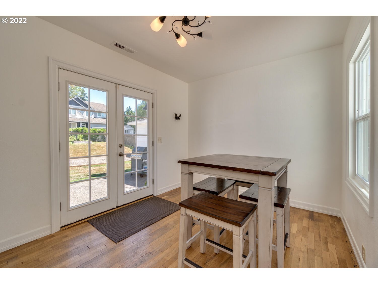 3212 Laurel Road Longview, WA 98632 - Photo 8 of 32 Gallery Image 8