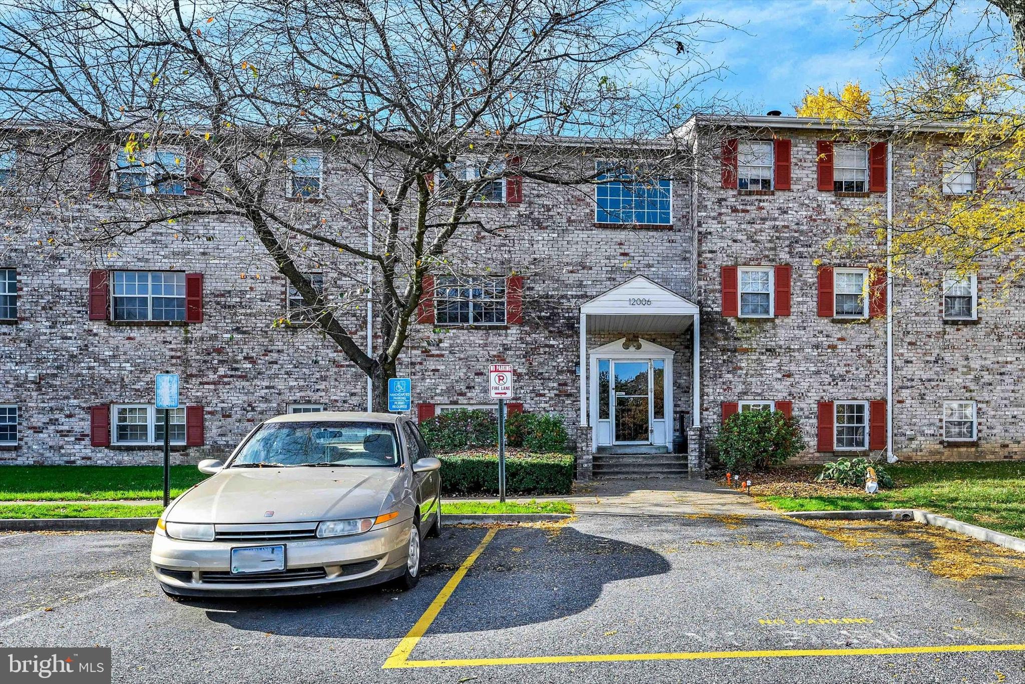 12006 Tarragon Road, Unit B Reisterstown, MD 21136 - Photo 3 of 27