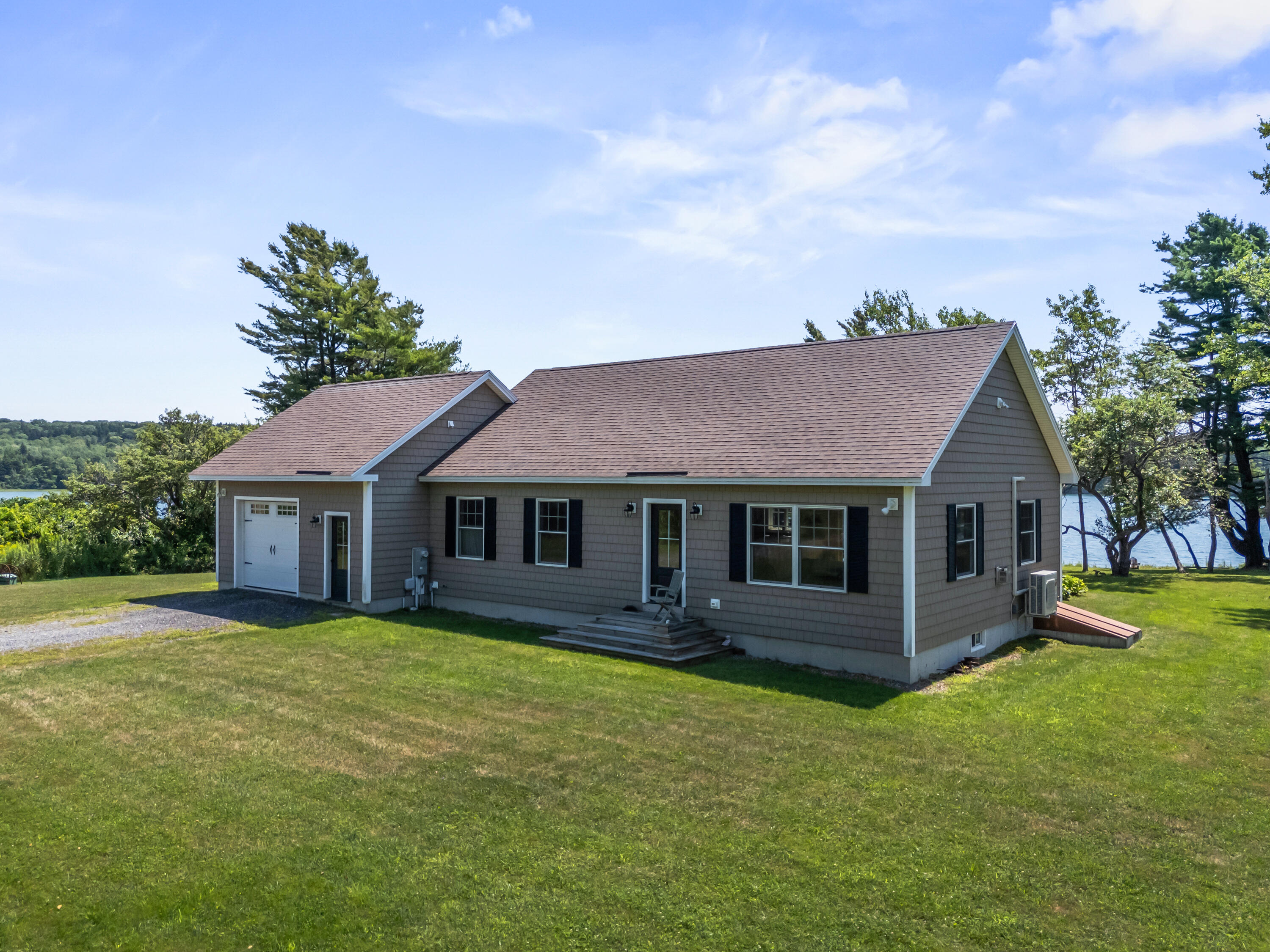 189 Basin Point Road Harpswell, ME 04079 - Photo 13 of 88 189 Basin Point Rd_102