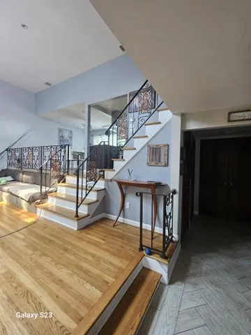 $1,339,000 | 15 Cunitains Rd Valley Stream, Valley Stream, NY 11581