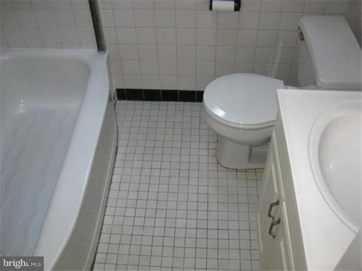7326 Drexel Road Philadelphia, PA 19151 - Photo 6 of 12 Bathroom