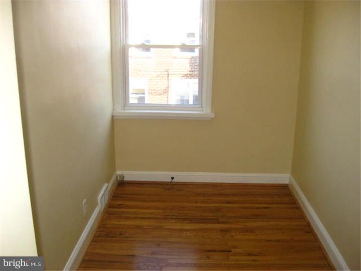 7326 Drexel Road Philadelphia, PA 19151 - Photo 8 of 12 Bedroom