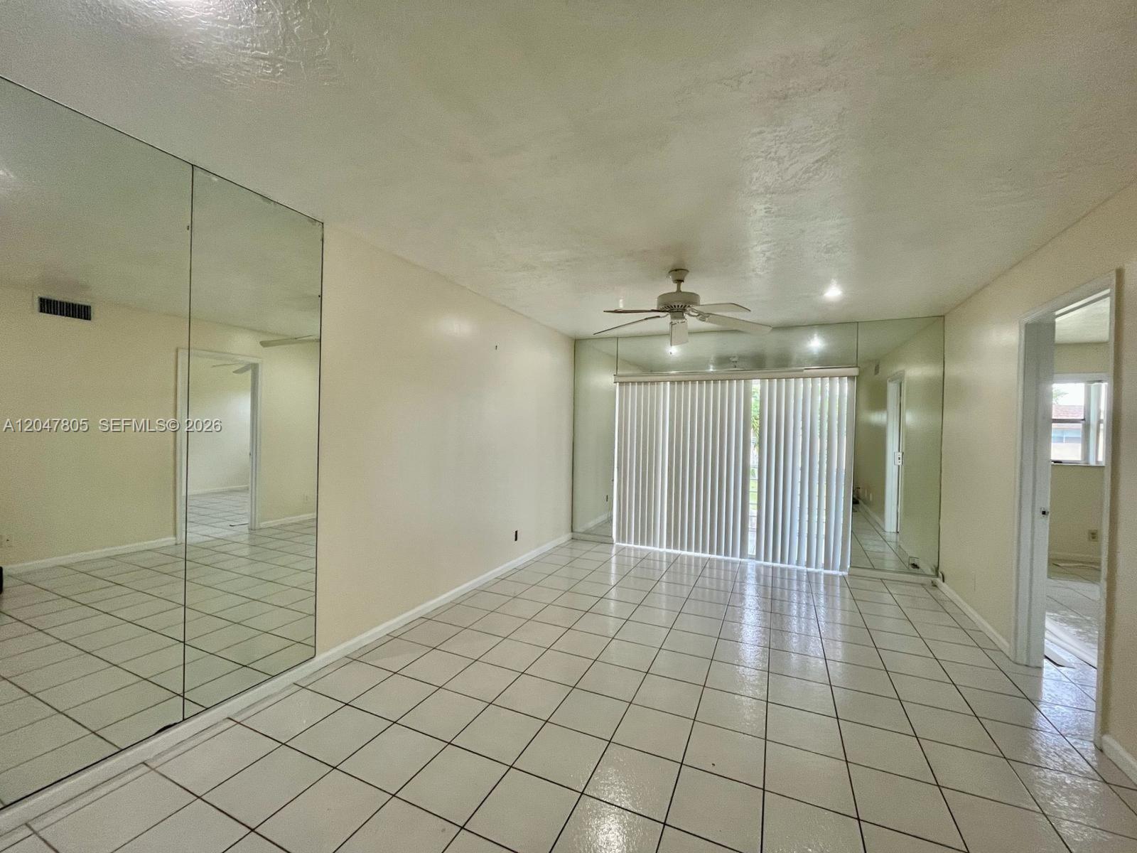 9851 Sandalfoot Boulevard, Unit 213 Boca Raton, FL 33428 - Photo 6 of 10