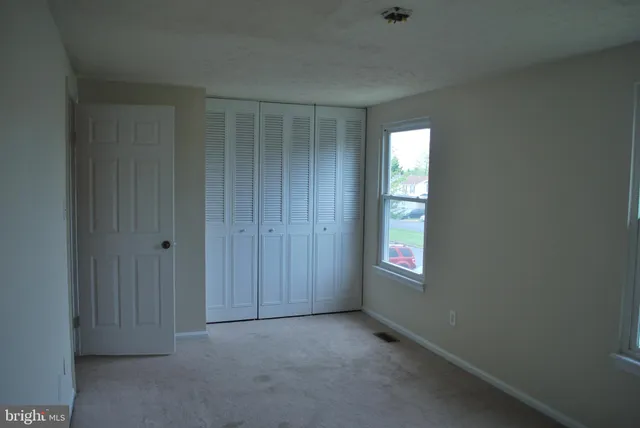 $2,000 | 4655 Whitaker Place, Woodbridge, VA 22193