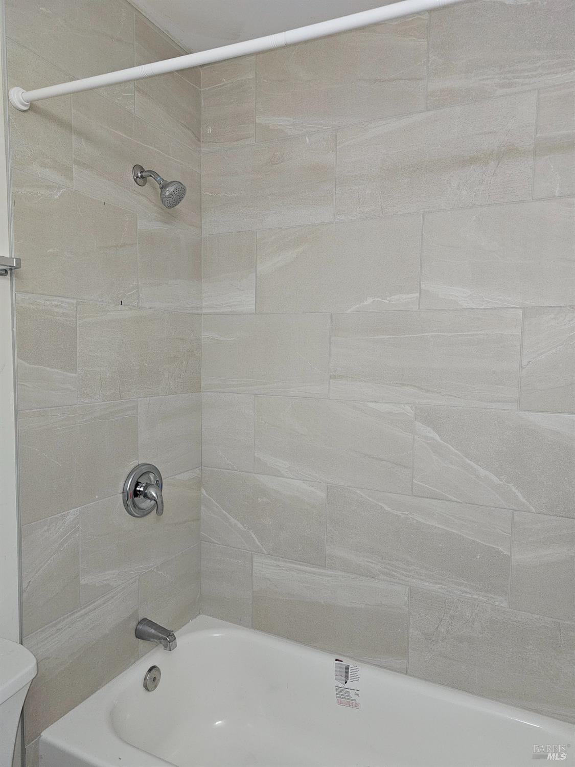 412 Lincoln Street Santa Rosa, CA 95401 - Photo 28 of 35 a bathroom with a shower and a bathtub