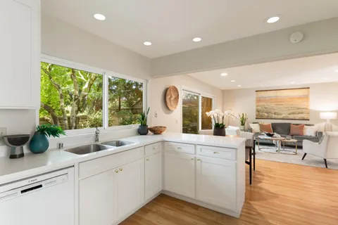 $2,598,000 | 1330 Johnson Street, Menlo Park, CA 94025