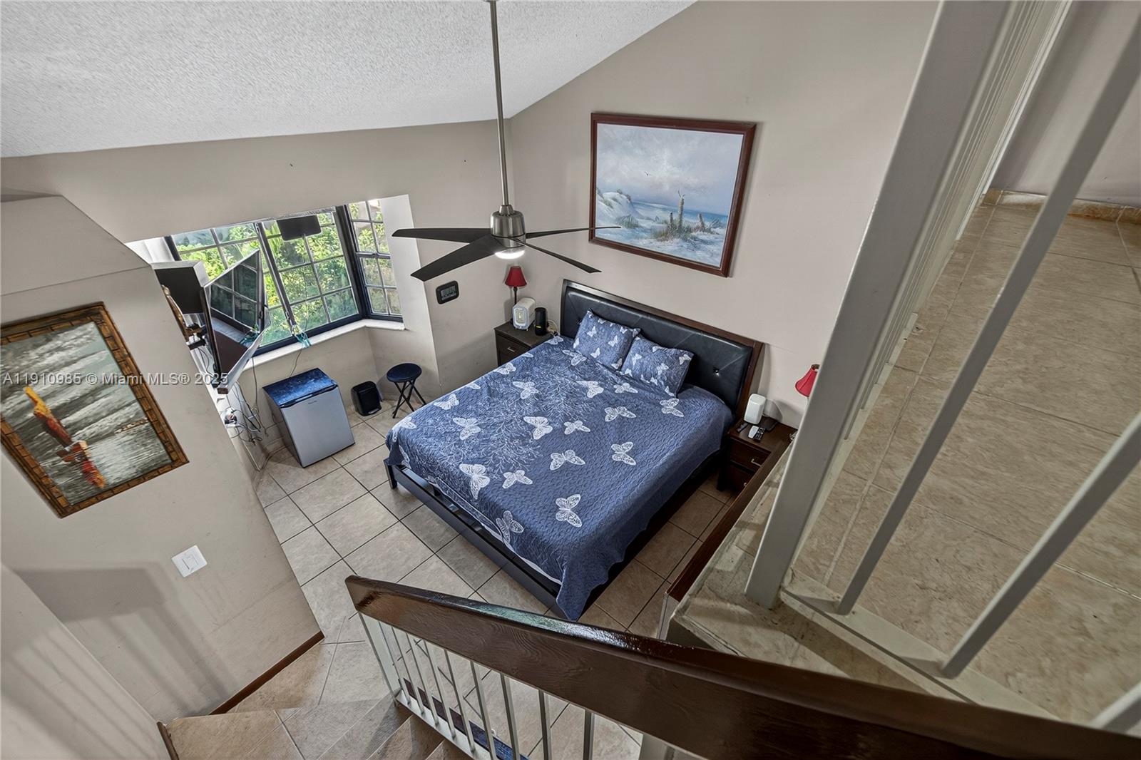 12045 Southwest 18th Street, Unit 142 Miami, FL 33175 - Photo 11 of 18 a living room with furniture