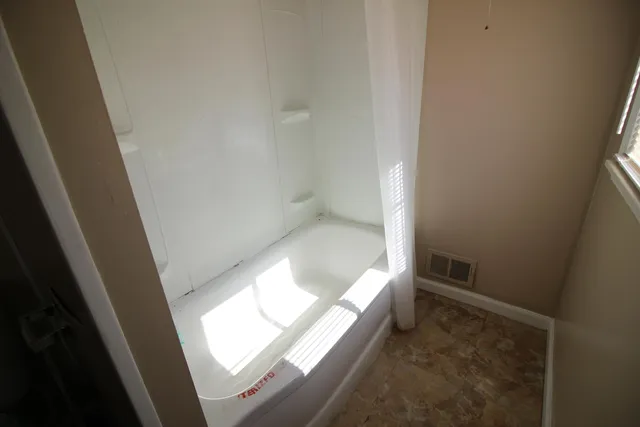 $130,000 | 20510 Broadacres Street, Clinton Township, MI 48035