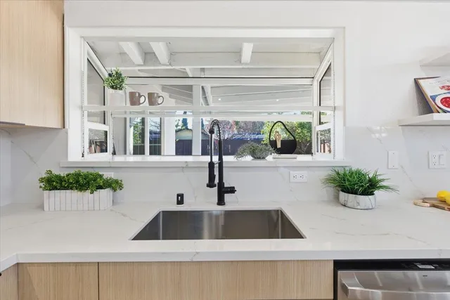 $999,000 | 1653 South King Road, San Jose, CA 95122