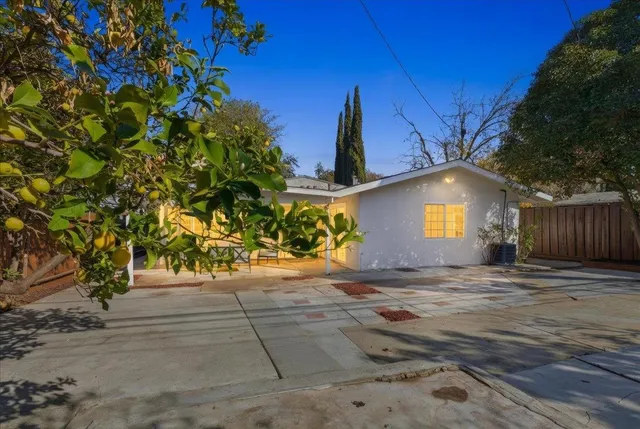 $999,000 | 1653 South King Road, San Jose, CA 95122