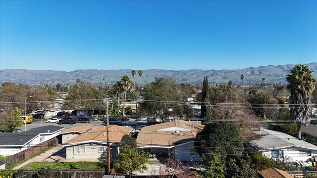 $999,000 | 1653 South King Road, San Jose, CA 95122