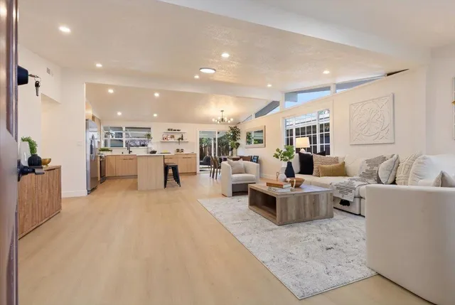 $999,000 | 1653 South King Road, San Jose, CA 95122