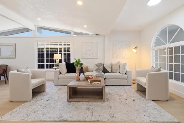 $999,000 | 1653 South King Road, San Jose, CA 95122