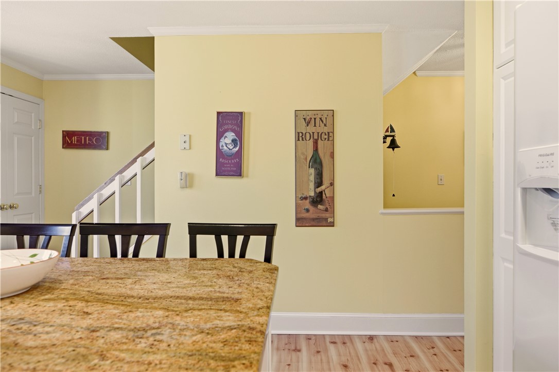 216 Goddard Row Newport, RI 02840 - Photo 10 of 29