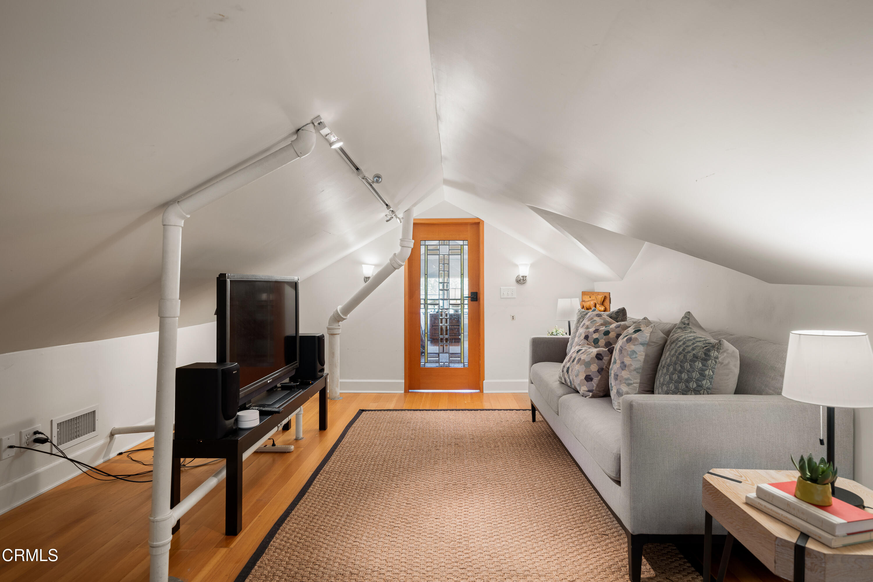 1073 Atchison Street Pasadena, CA 91104 - Photo 41 of 66 SSR_1073Atchison_040_FLEXMLS