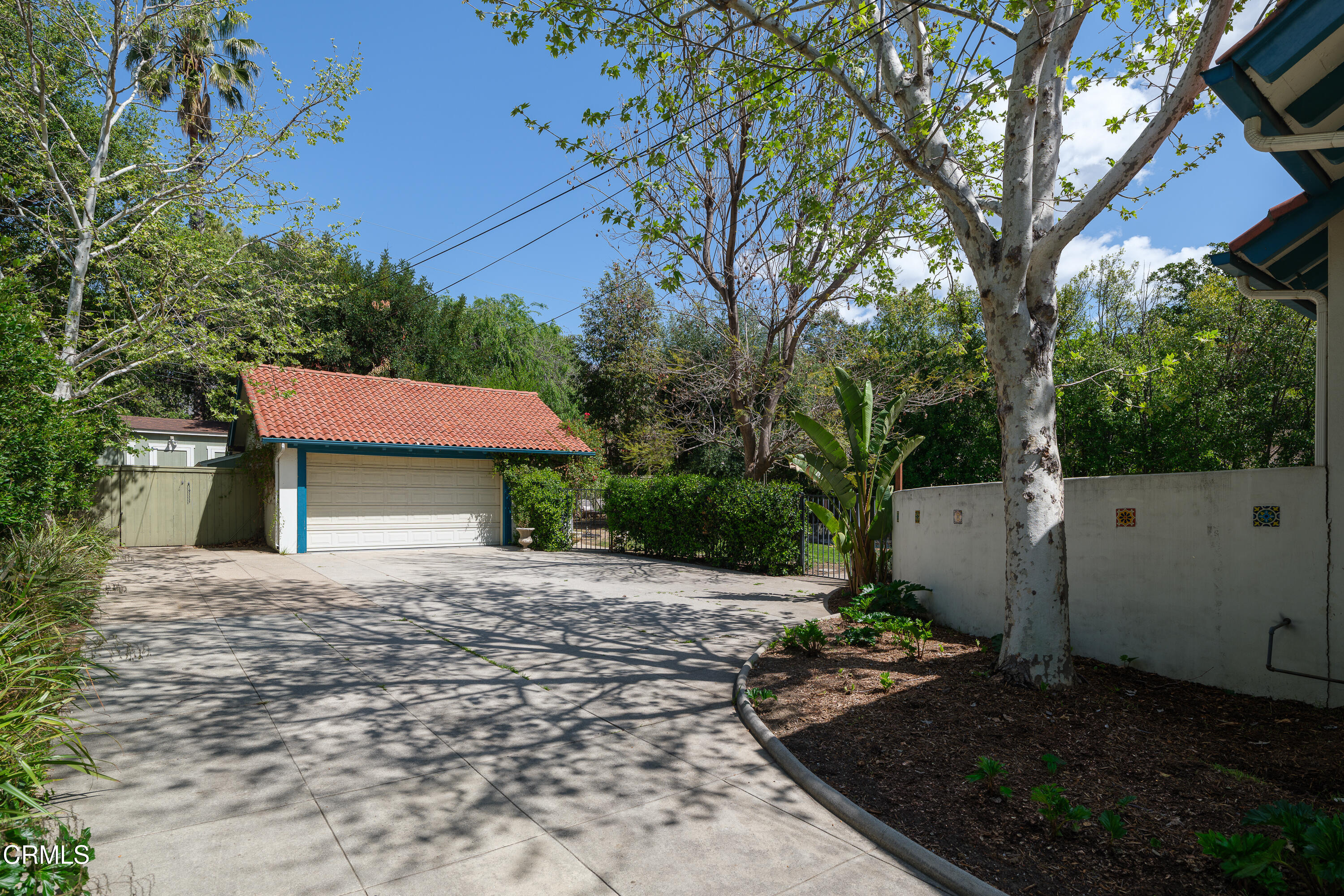 1073 Atchison Street Pasadena, CA 91104 - Photo 57 of 66 a front view of a house with a yard