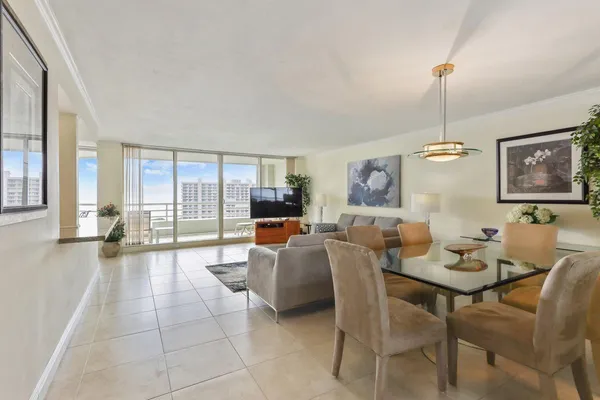 $3,800 | 4201 North Ocean Boulevard, Unit 1406, Boca Raton, FL 33431