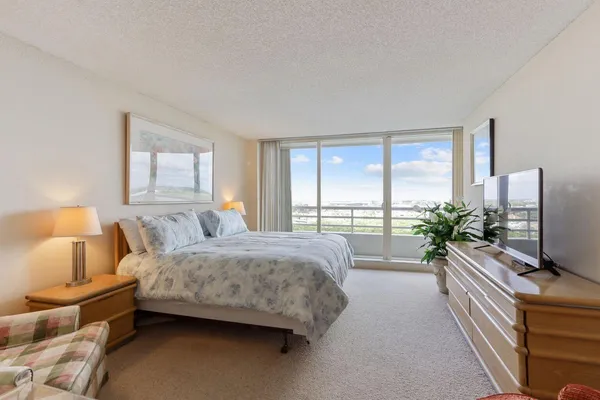 $3,800 | 4201 North Ocean Boulevard, Unit 1406, Boca Raton, FL 33431