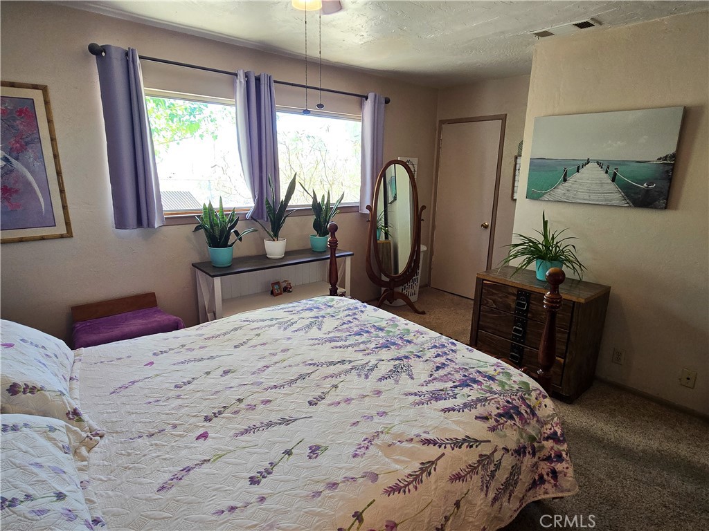 23911 Tahquitz Road Apple Valley, CA 92307 - Photo 7 of 32