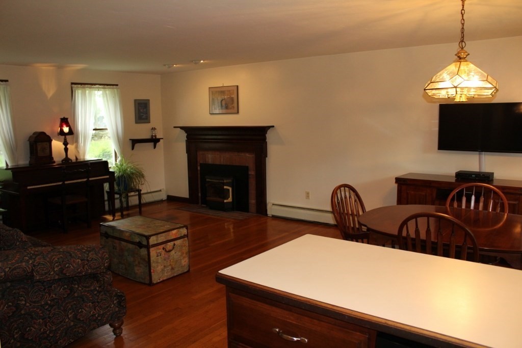 154 Glazier Road Barre, MA 01005 - Photo 7 of 24