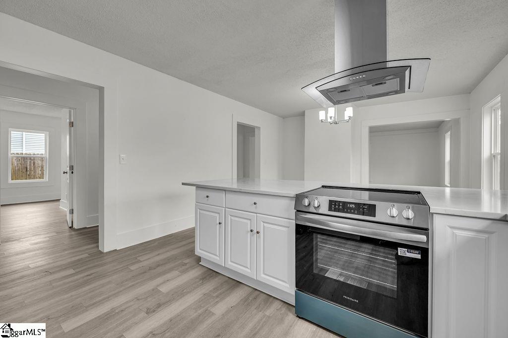 136 Lee Street Laurens, SC 29360 - Photo 11 of 29