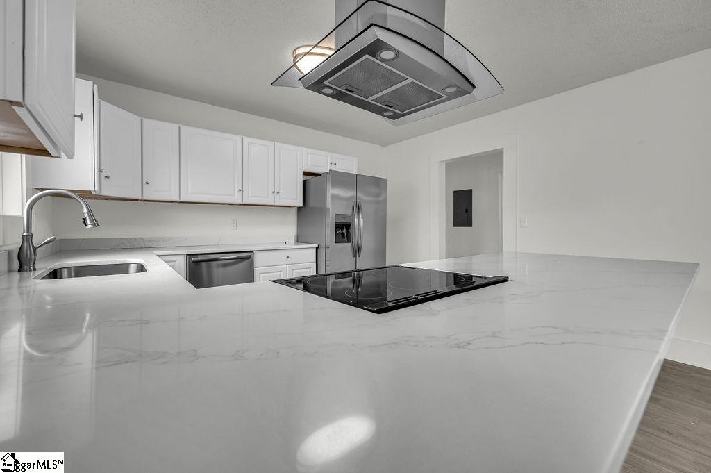 136 Lee Street Laurens, SC 29360 - Photo 13 of 29