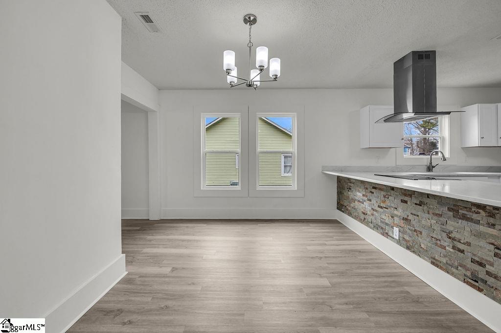 136 Lee Street Laurens, SC 29360 - Photo 8 of 29