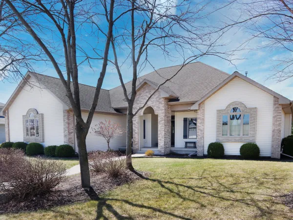 $619,900 | 555 Moraine Drive, Elkhart Lake, WI 53020