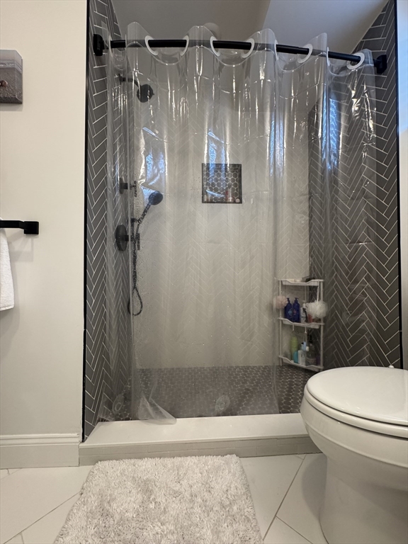201 Pleasant Street, Unit 2 Marblehead, MA 01945 - Photo 17 of 22