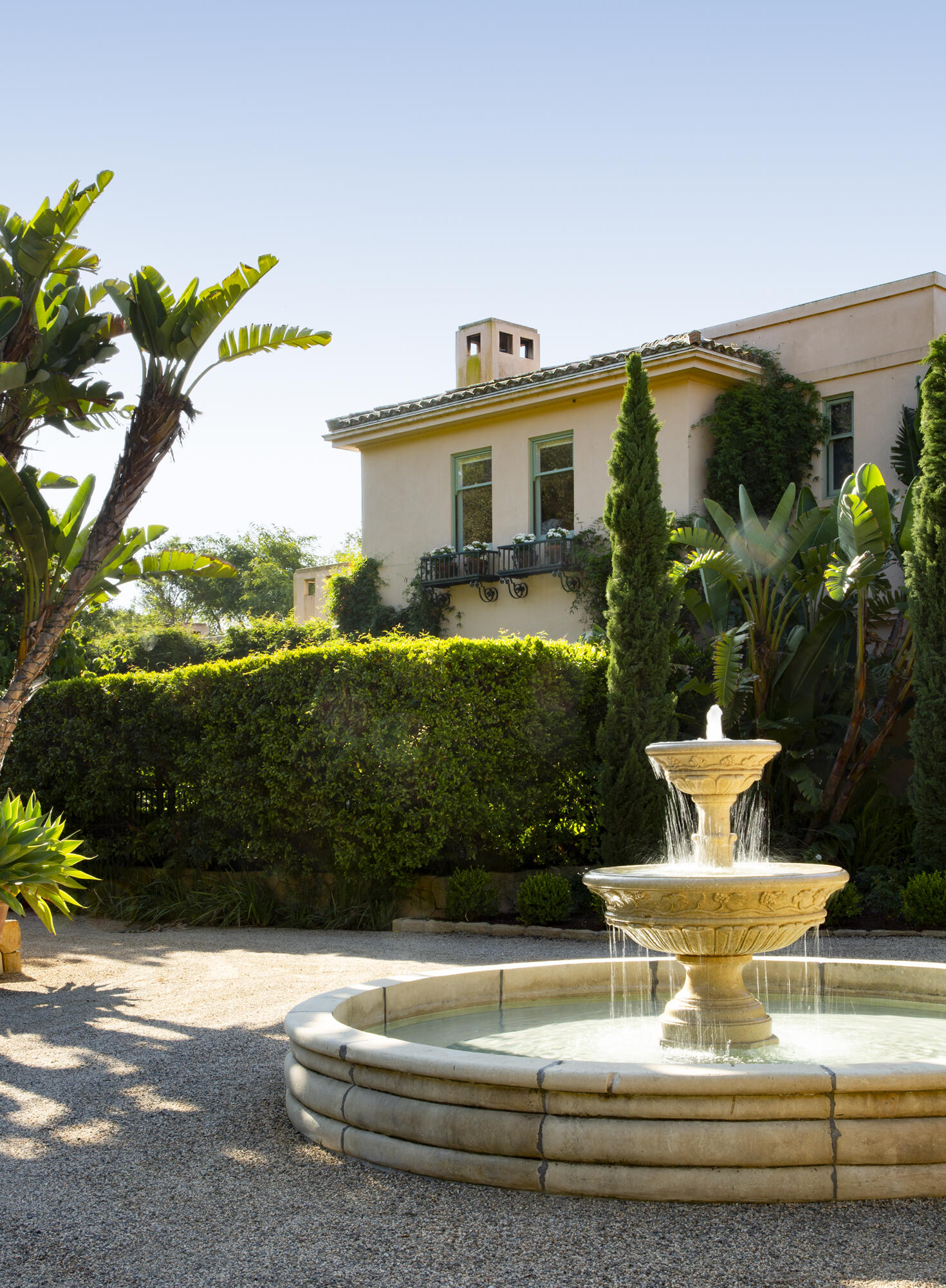 670 Hot Springs Road Montecito, CA 93108 - Photo 20 of 23 a front view of a house with a yard