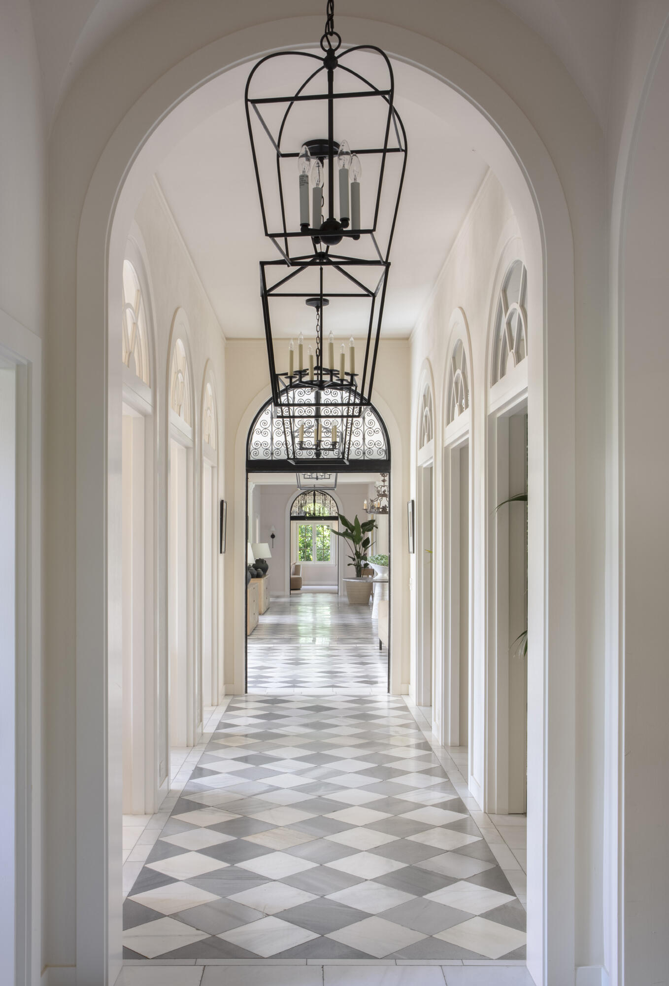 670 Hot Springs Road Montecito, CA 93108 - Photo 3 of 23 a view of entryway