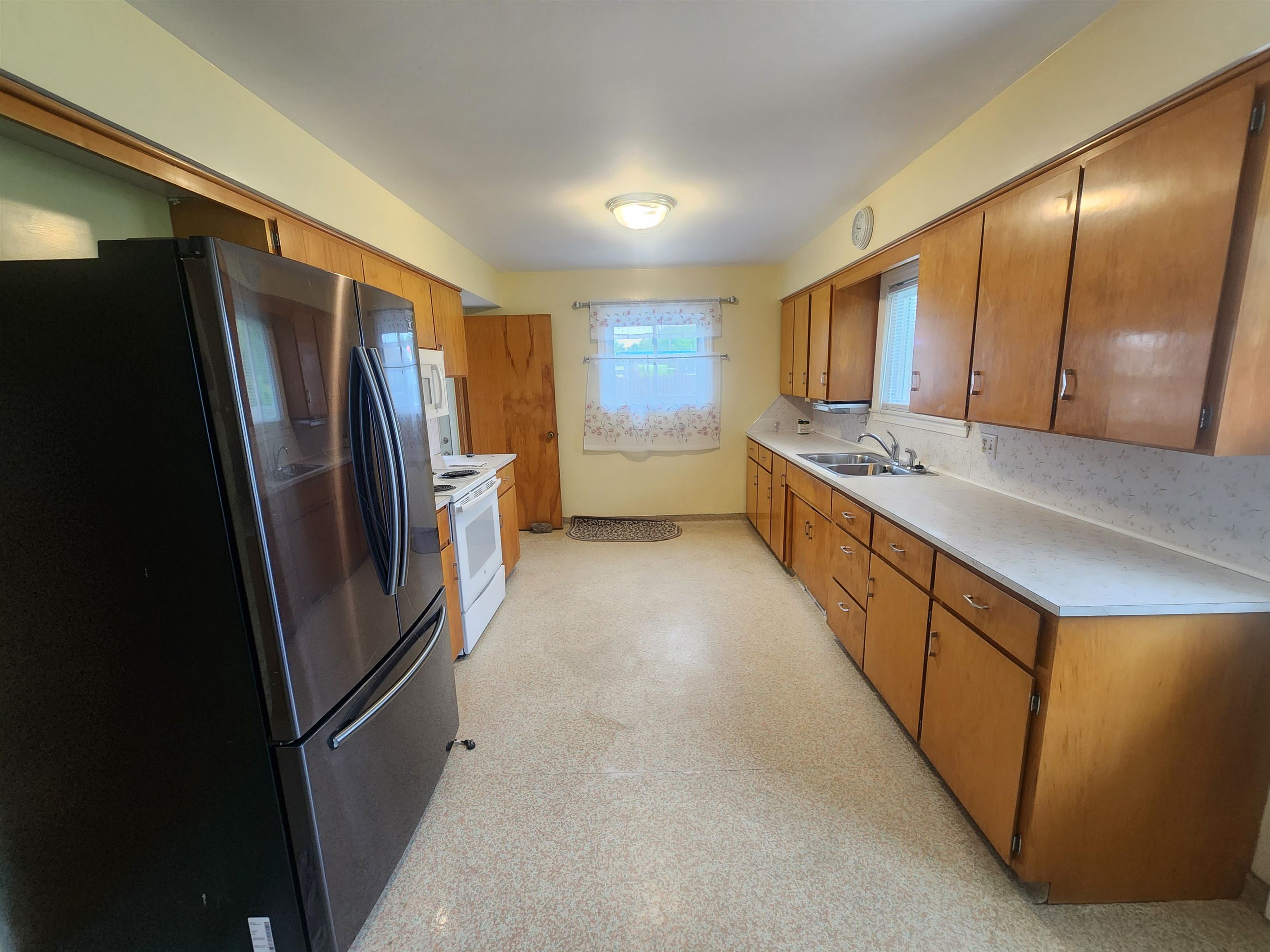 1974 West Youngs Ditch Road Bay City, MI 48708 - Photo 5 of 37