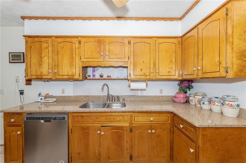 4778 Huntsman Bend Decatur, GA 30034 - Photo 11 of 30