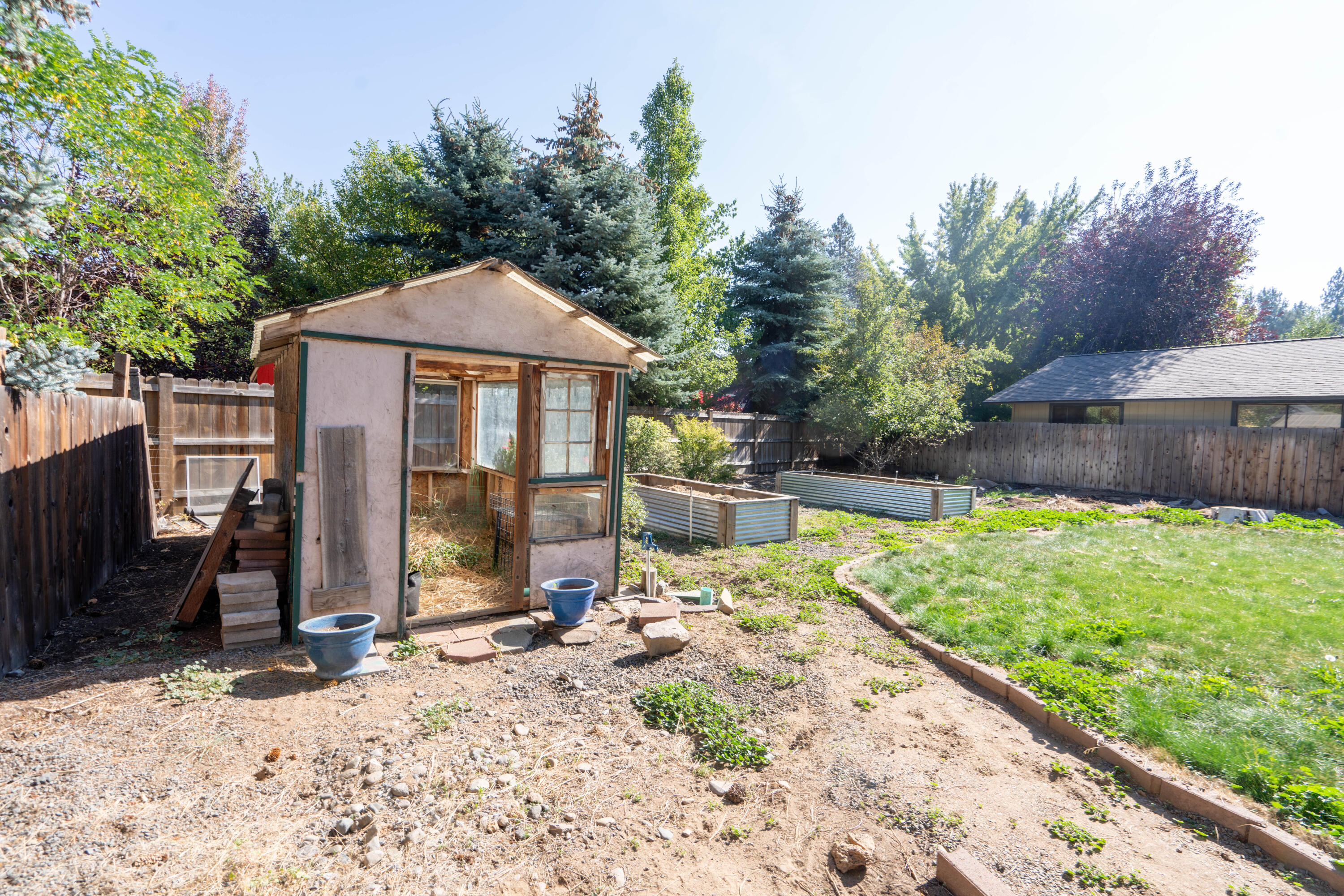 61148 Benham Road Bend, OR 97702 - Photo 42 of 48 DSC08496-HDR
