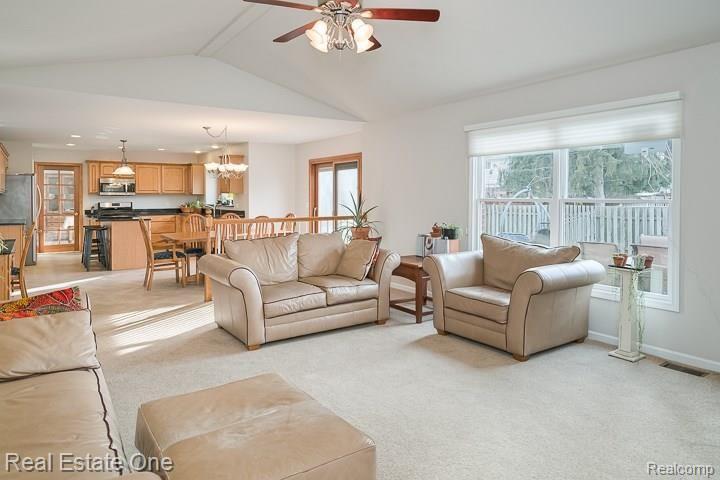 2724 Santia Road Troy, MI 48085 - Photo 28 of 45 Image_28.jpg