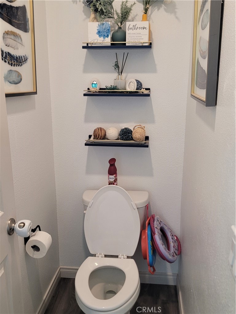 13 Edgemont Way Compton, CA 90221 - Photo 5 of 14