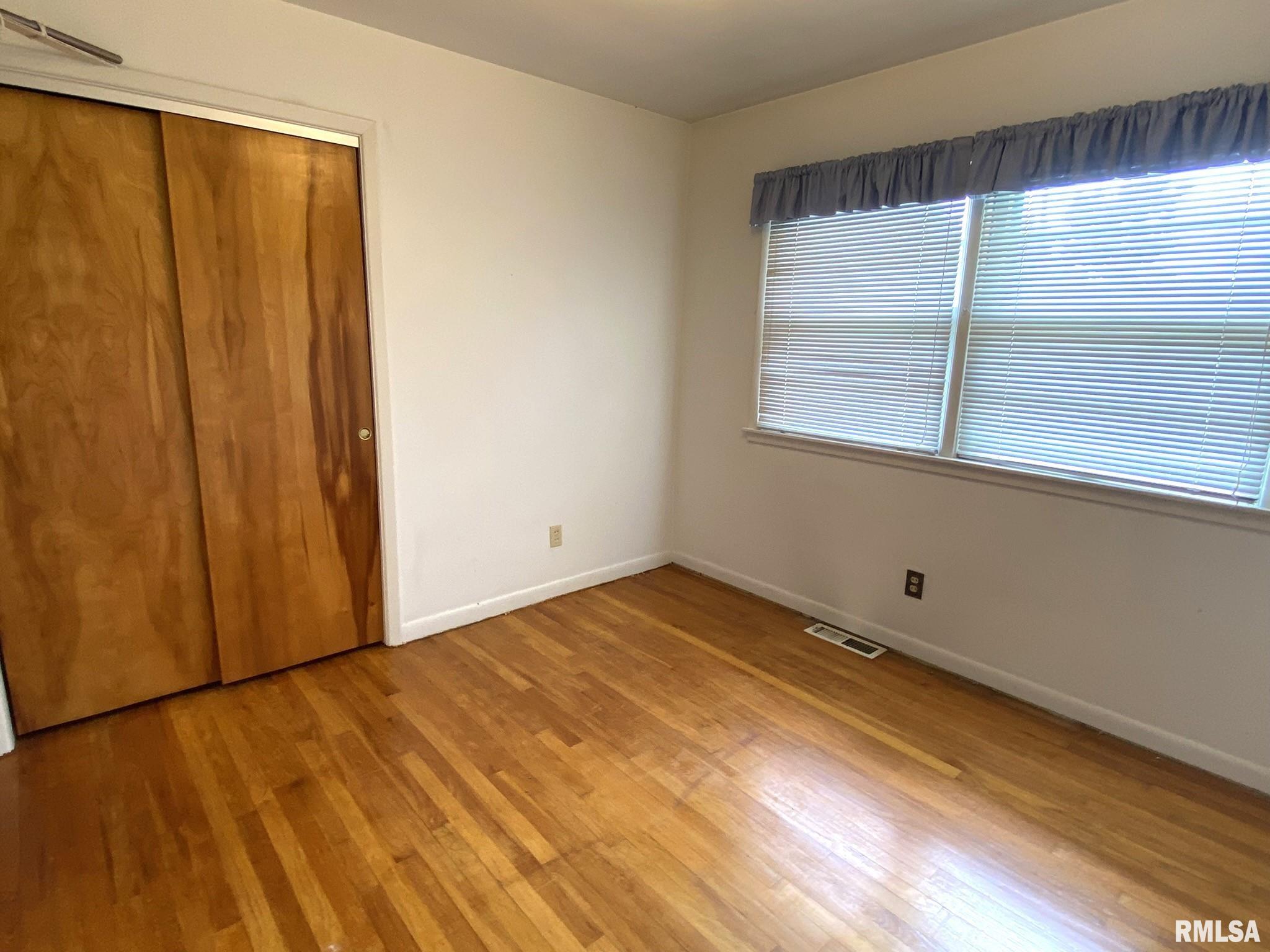 58 Radcliff Road Springfield, IL 62703 - Photo 13 of 39