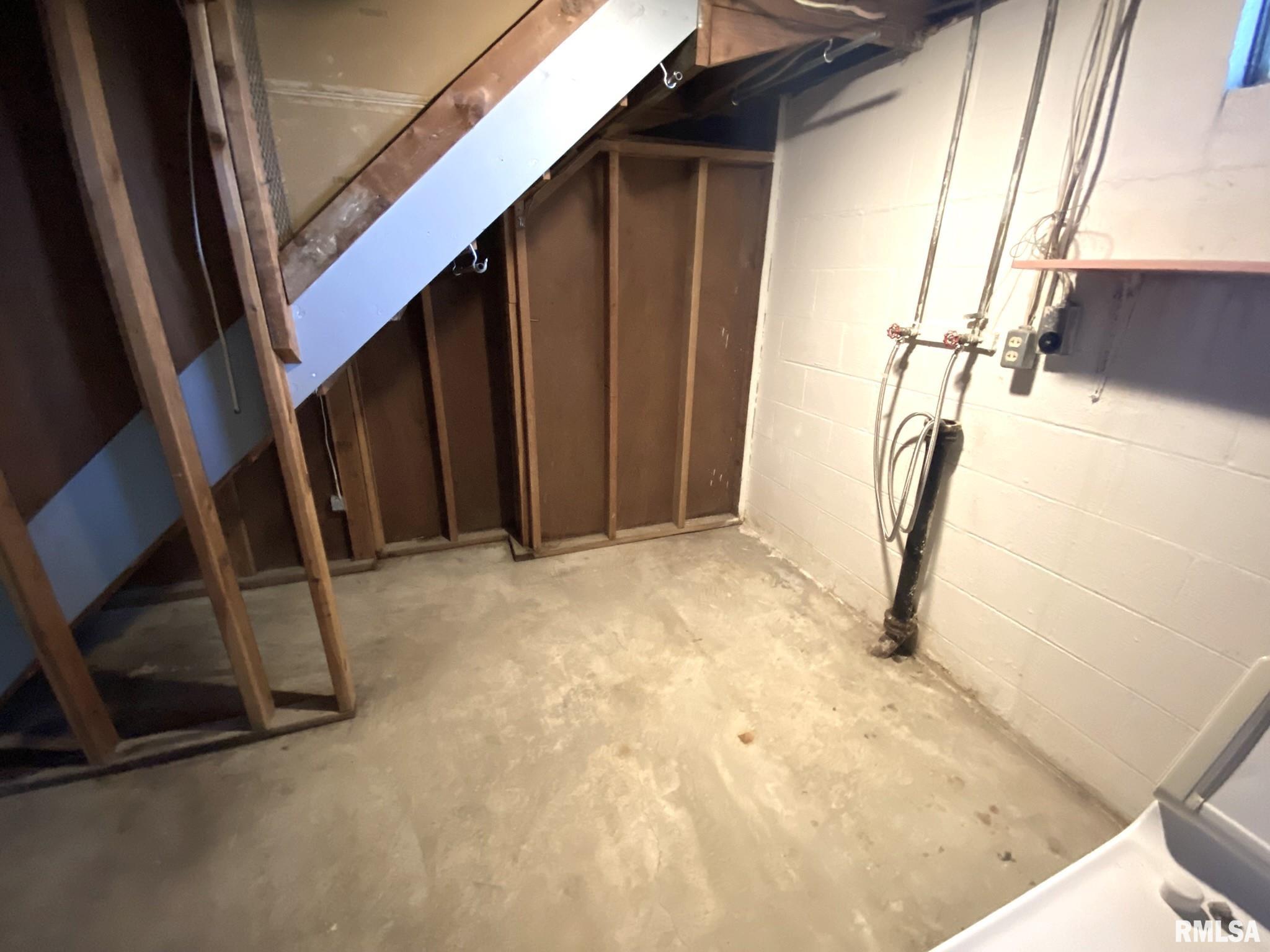 58 Radcliff Road Springfield, IL 62703 - Photo 30 of 39