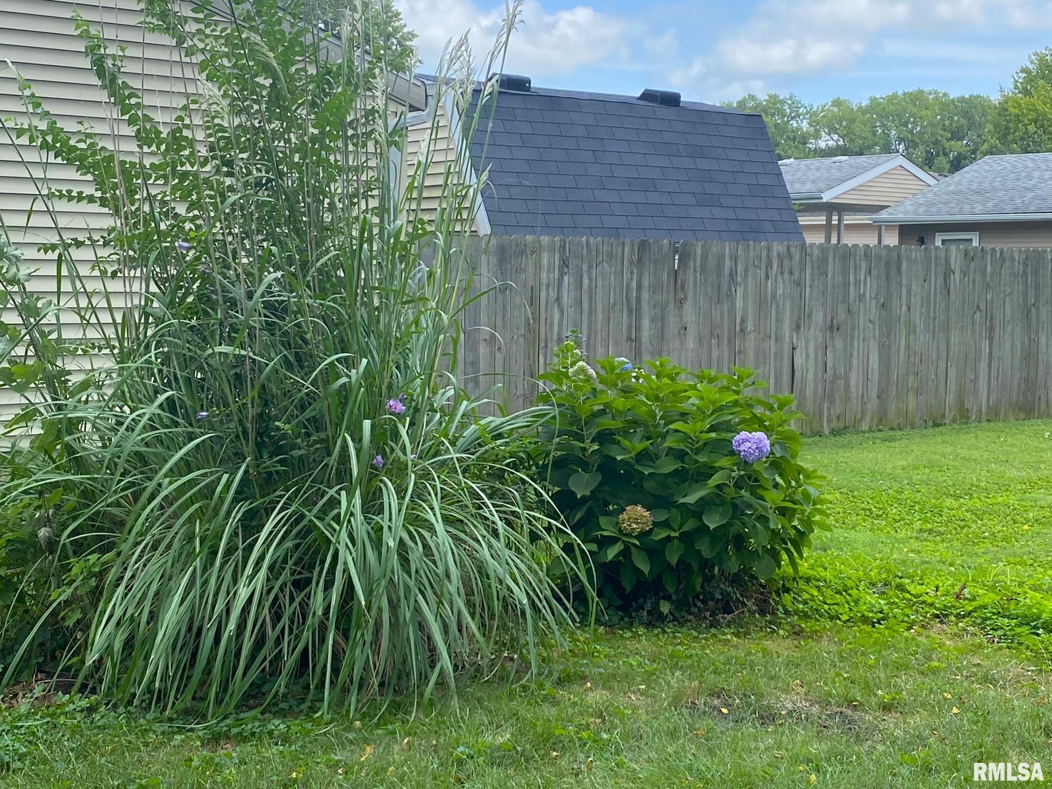 58 Radcliff Road Springfield, IL 62703 - Photo 34 of 39