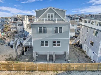 $1,999,999 | 10 5th Street, Highlands, NJ 07732