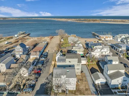 $1,999,999 | 10 5th Street, Highlands, NJ 07732