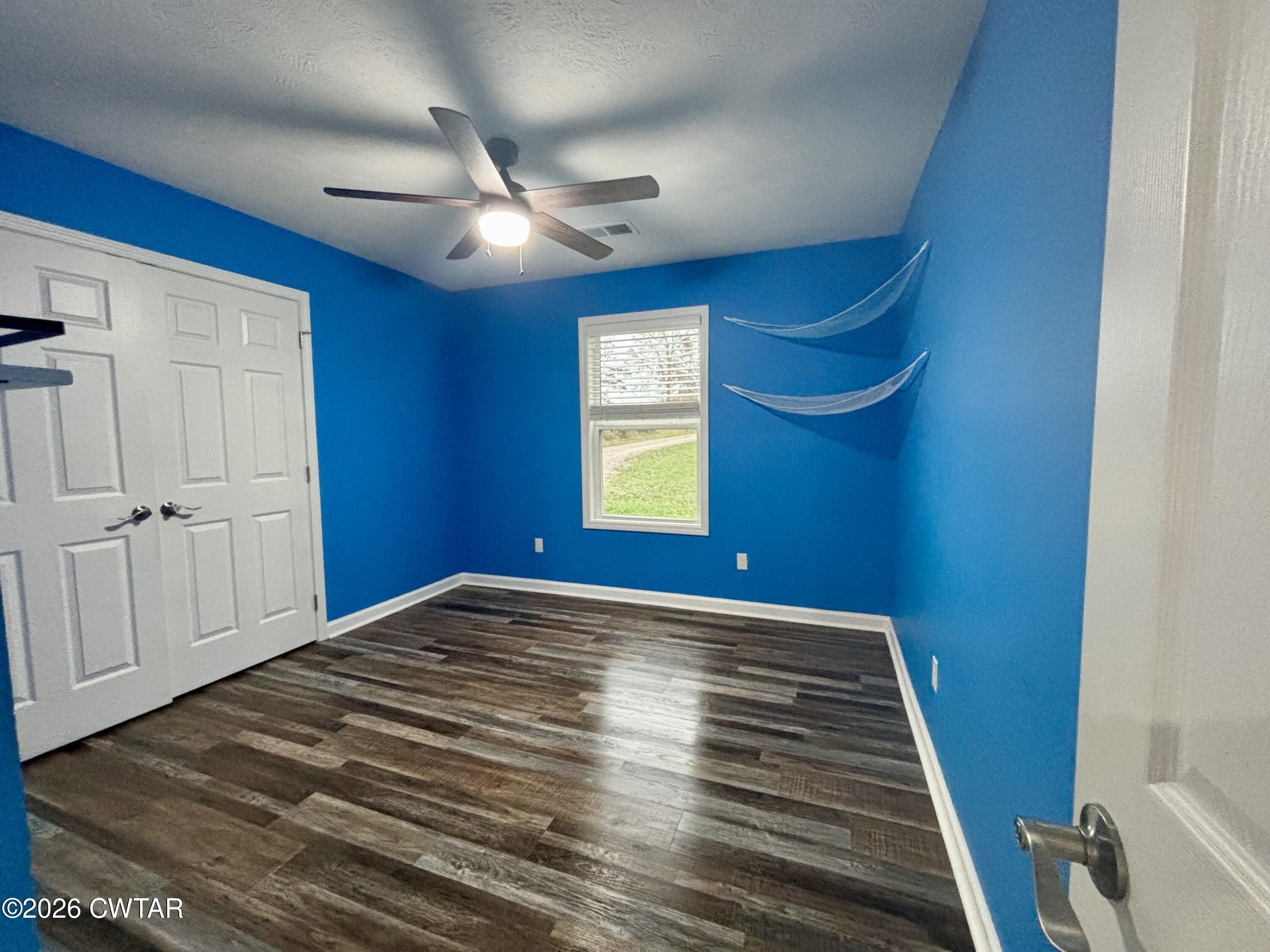 129 Gunner Lane Lexington, TN 38351 - Photo 11 of 19 a view of an empty room